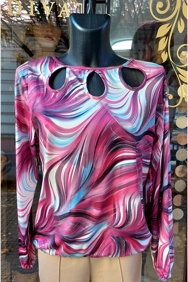 Lilásbordó elegáns, alkalmi női felső ezüst csillogó mintával. Gumis aljú.