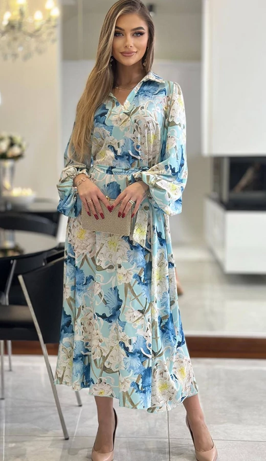 Vilgásokék színű elegáns alkalmi női loknis ruha