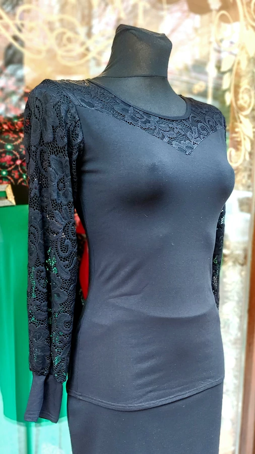 Fekete alkalmi csipkés női elegáns felső